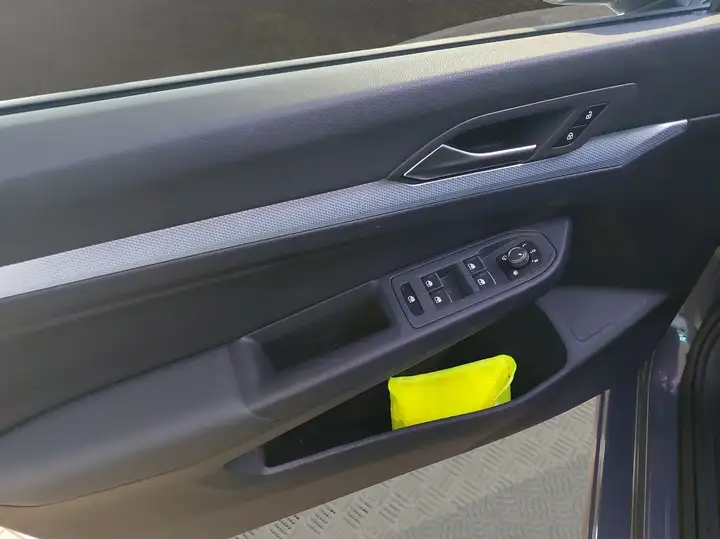 bb011a01-0947-4f66-9066-d7daccda6cdc_d14b118c-28db-40b7-961b-33c0a8cdcd22