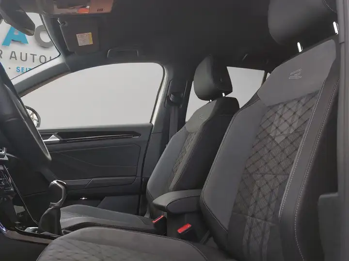 315b7412-4561-4497-ac6a-c5405afe6ef6_b40ff1c4-040e-467d-b7c3-85e5803ee7ea