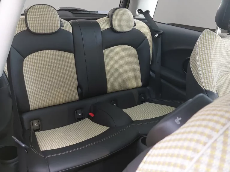 c04f9d02-a9aa-4465-afb9-33cb3afa8170_55e9f199-bd8b-44b2-9a03-28ee600a5256