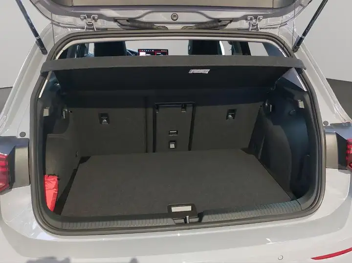 a8f2052b-0459-4c90-aa96-9c73d2537221_63a085d0-8bc3-4173-a5b9-24d5c57cdf04