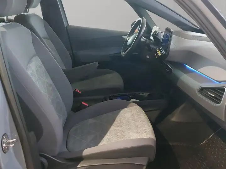 8ec0d6de-def9-4546-890c-7c9a13869434_cfc99e42-434c-4321-bbc8-3633f132aa6c