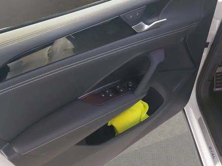 3e3cfffa-11a4-4dd4-88ae-00f850ec9451_137f86d9-fd16-4307-aa58-2f37ba063734