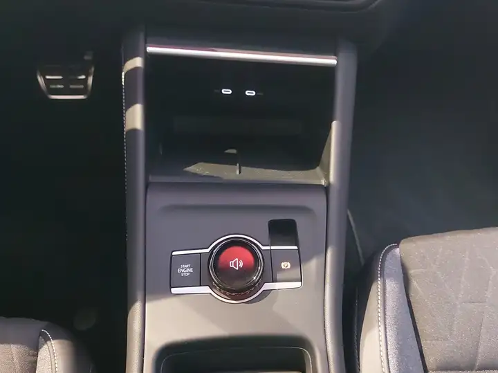 3e3cfffa-11a4-4dd4-88ae-00f850ec9451_83aee3ce-716a-4781-ac3d-4478bca83142