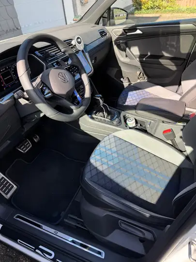 6b51aac9-d8f9-4ac5-b82d-bbf70f7688f9_70c9a5a4-2f09-45a1-9130-e863b20ead5e