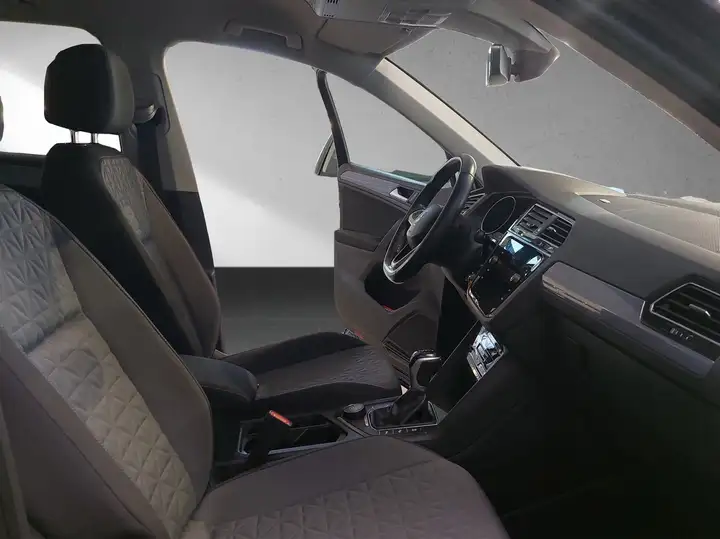 e7ab6078-e99b-4b52-bbe0-248f78a91f27_16eb2c00-69ba-49f1-a69a-7c40371b8349