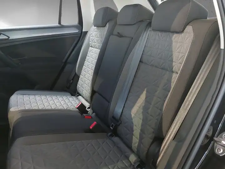 e7ab6078-e99b-4b52-bbe0-248f78a91f27_bb9f9ae8-8fae-47e3-8bc6-3b6a4c43fc92