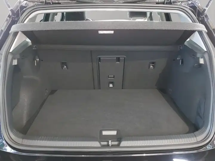 ed735e50-ced9-4bce-b293-e9c553528785_180d27e5-dfcb-4c1e-b969-0c3411c593b5