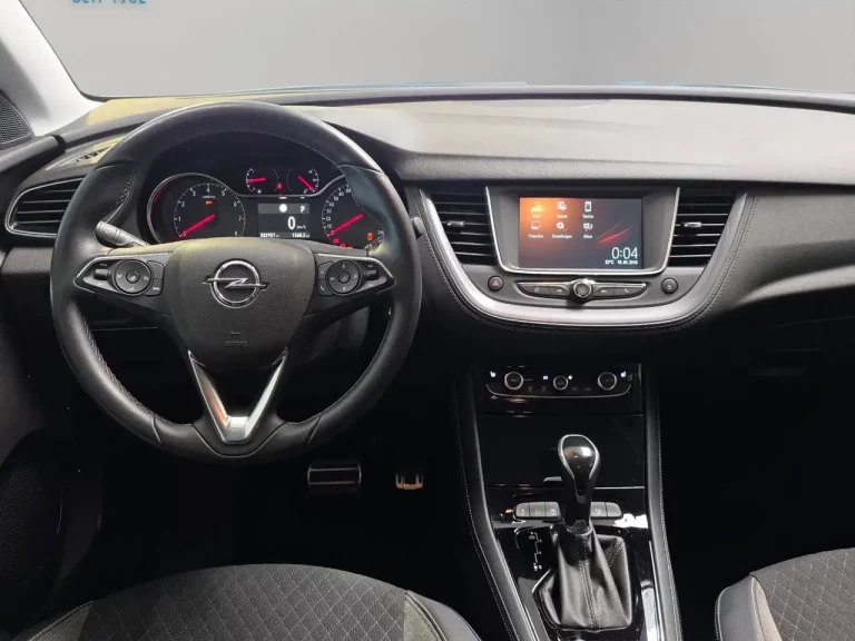 Opel Grandland X 12
