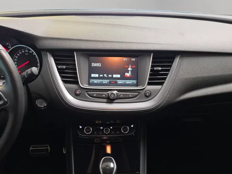 Opel Grandland X 14