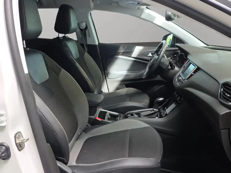 Opel Grandland X 17