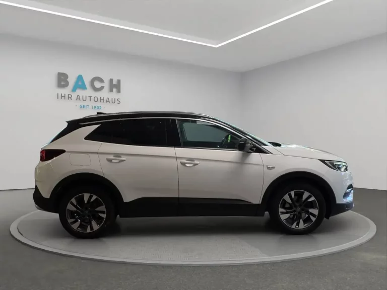 Opel Grandland X 5
