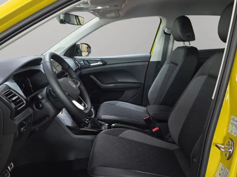 Volkswagen T-Cross 11