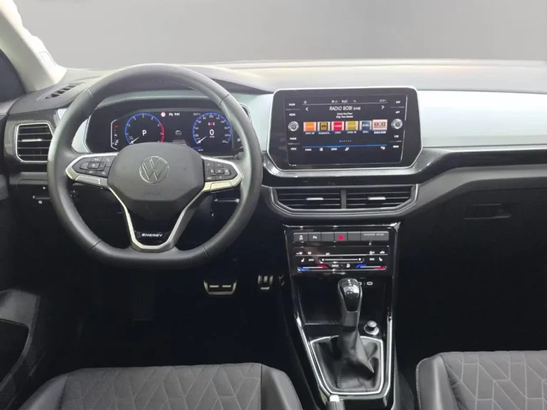 Volkswagen T-Cross 12