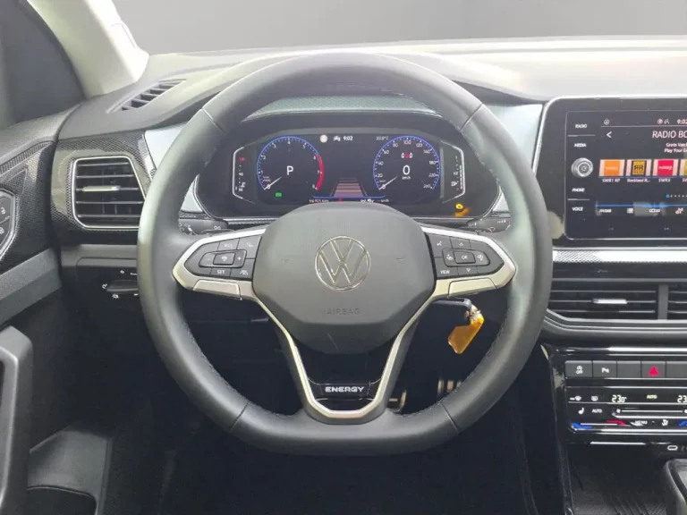Volkswagen T-Cross 13