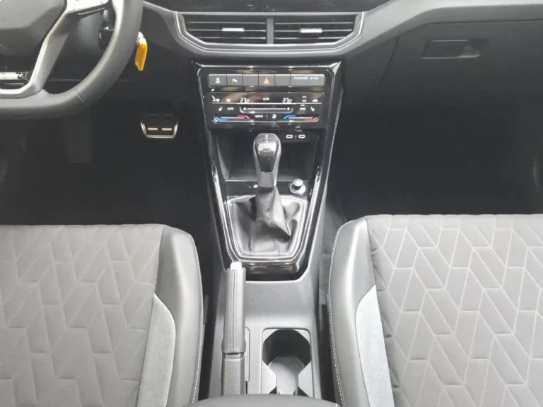 Volkswagen T-Cross 15
