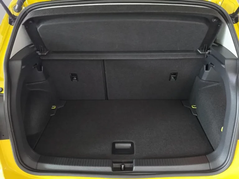 Volkswagen T-Cross 22