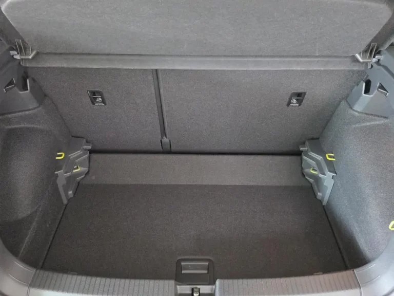 Volkswagen T-Cross 23