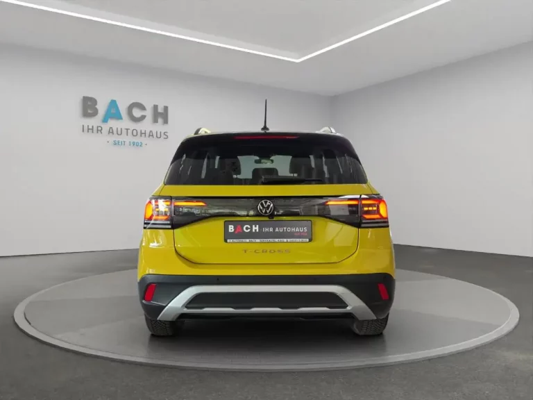 Volkswagen T-Cross 8
