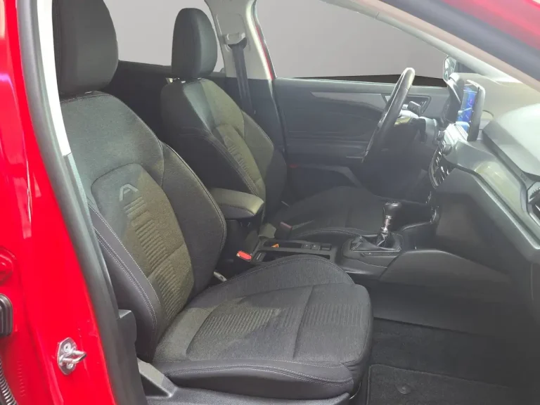 Ford Focus 12