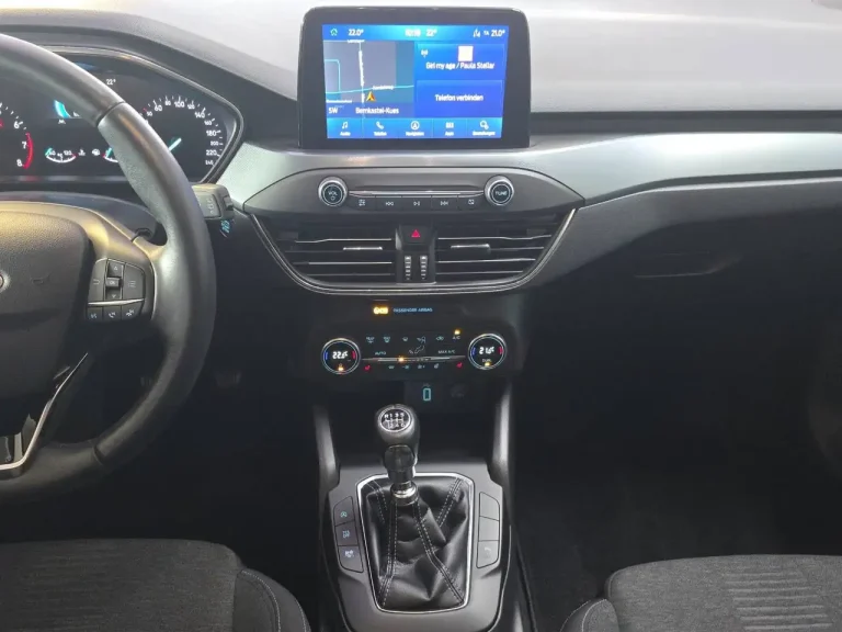 Ford Focus 16