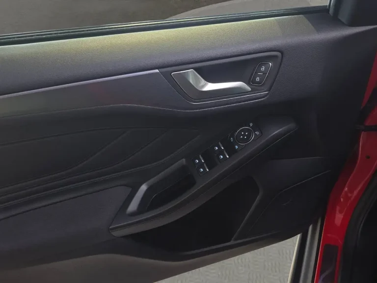 Ford Focus 19