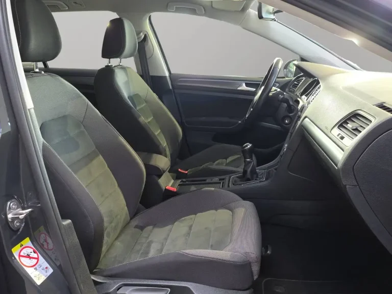 Volkswagen Golf Variant 12
