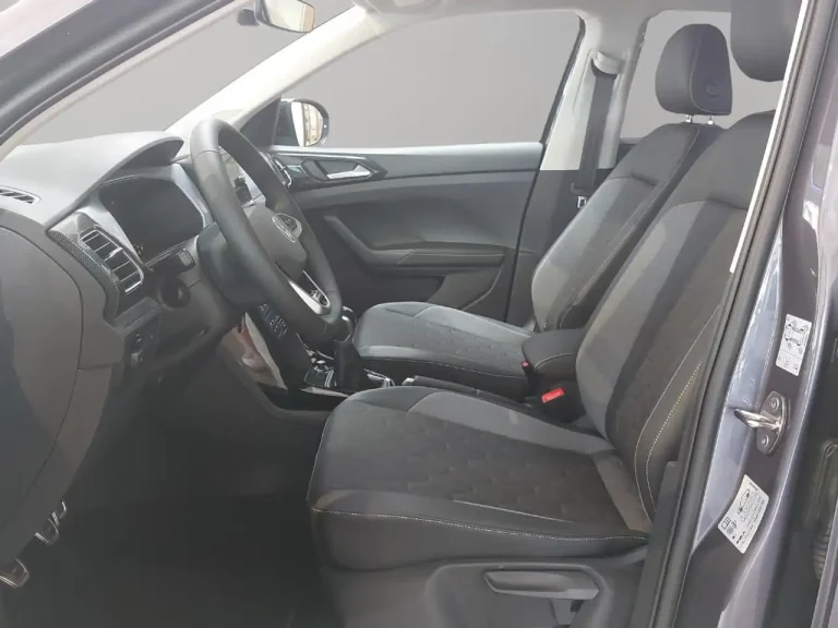 Volkswagen T-Cross 10