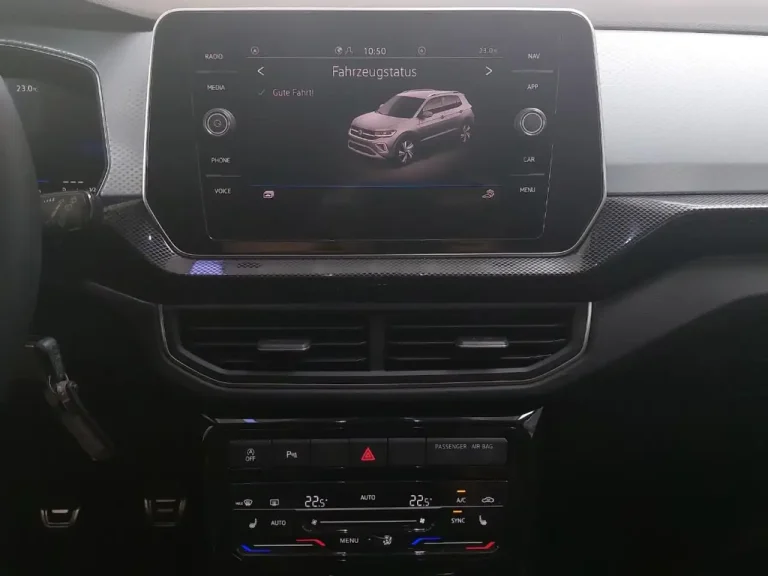 Volkswagen T-Cross 17