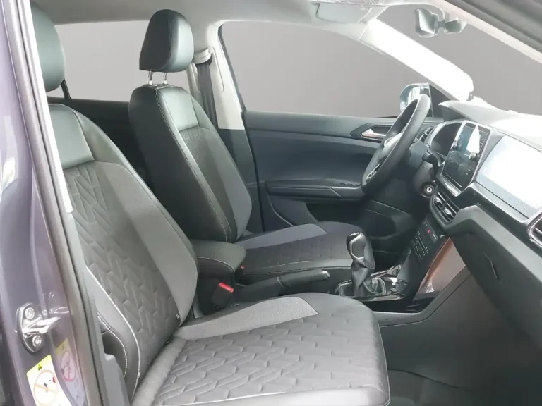 Volkswagen T-Cross 19