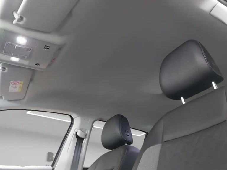 Volkswagen T-Cross 20