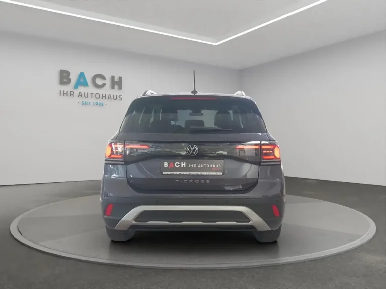 Volkswagen T-Cross 7