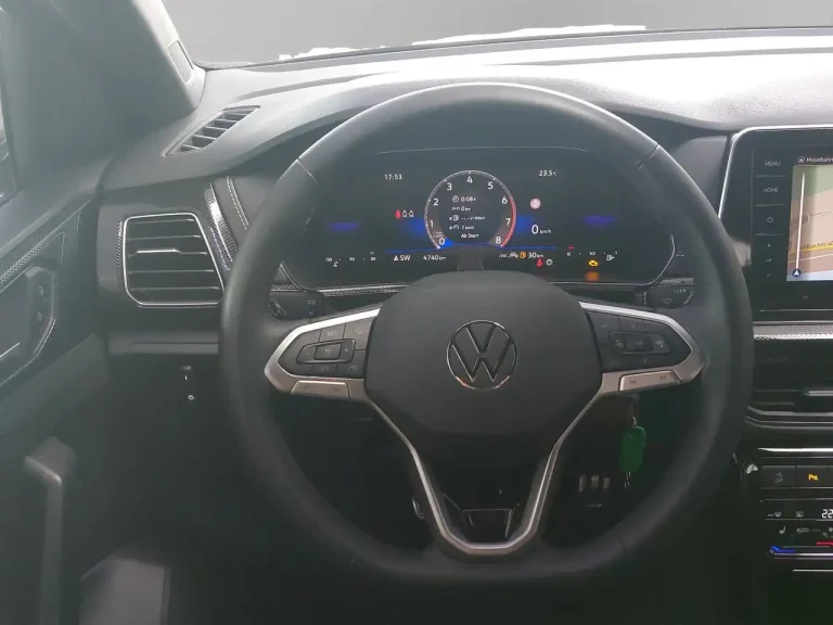 Volkswagen T-Cross 13