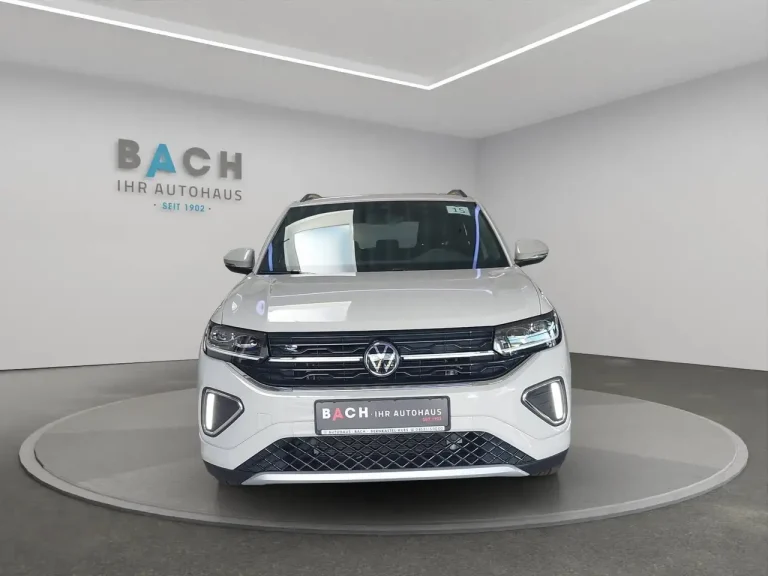 Volkswagen T-Cross 2