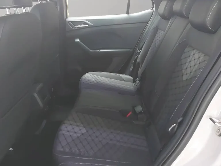 Volkswagen T-Cross 20