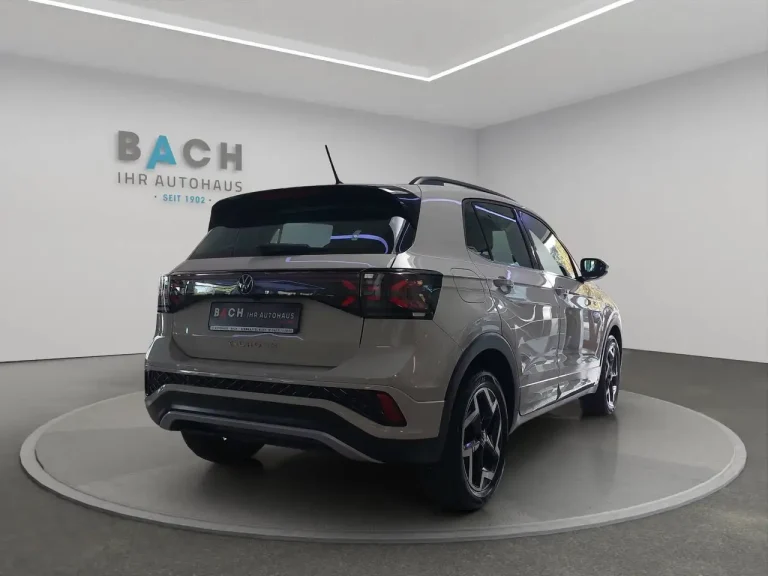 Volkswagen T-Cross 9