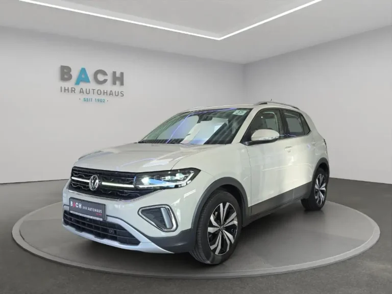 Volkswagen T-Cross 1