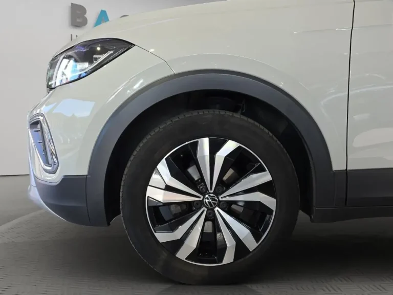 Volkswagen T-Cross 9